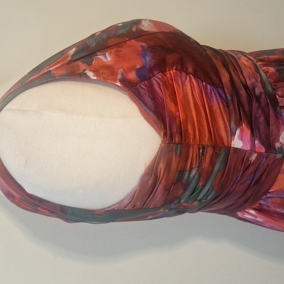 Banana Republic 100% Silk watercolour floral dress Size 6 - Picture 5 of 9